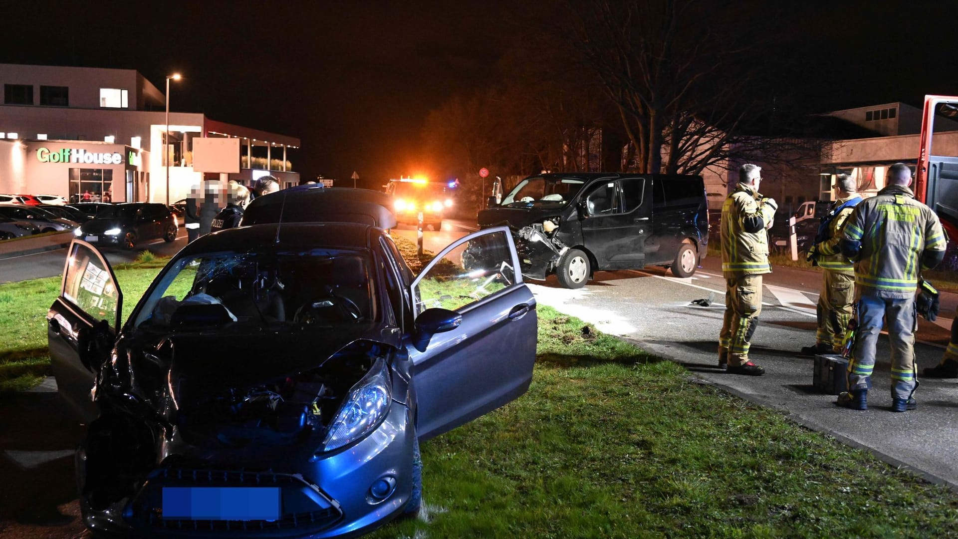 Auto kracht in Van