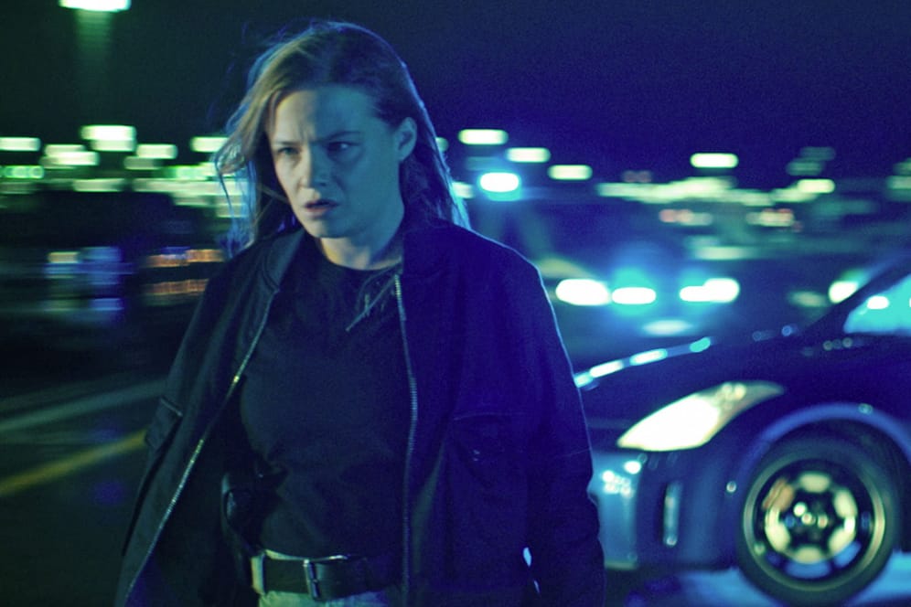 "Tatort: Donuts": Liv Moormann (Jasna Fritzi Bauer) ermittelt in Bremerhaven in der Auto-Tuning-Szene.
