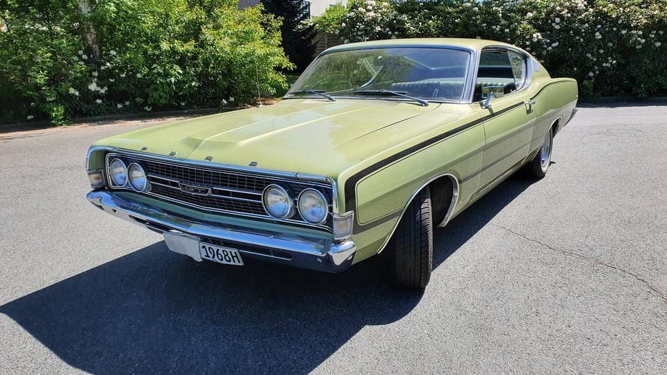 Eine rate Schönheit: Der Ford Torino GT Fastback 1968 steht in Oldenburg zum Verkauf.