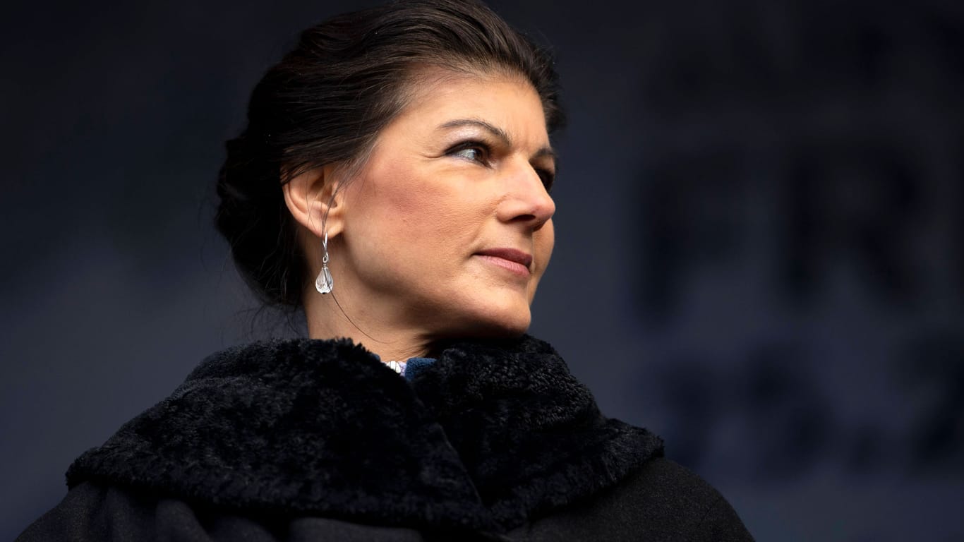 Sahra Wagenknecht bei einer Rede.