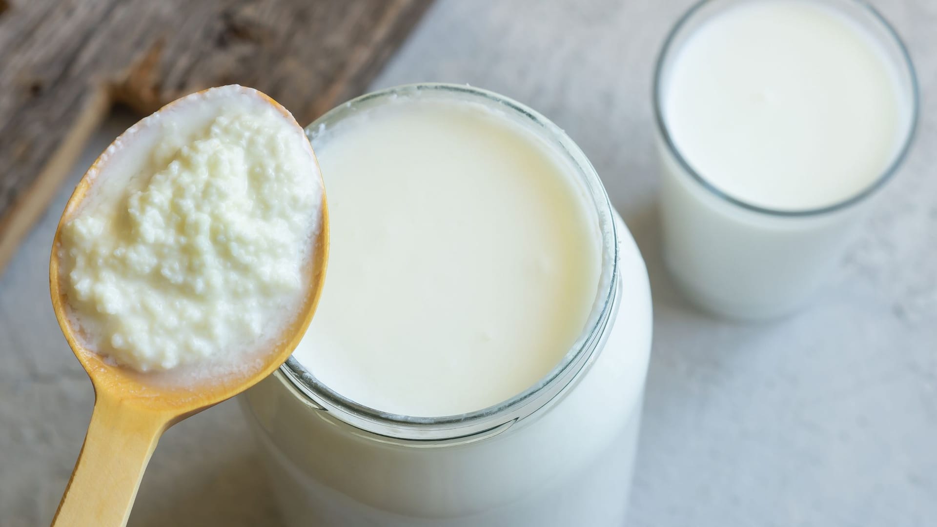 Fermentierte Lebensmittel, wie Kefir, können auch das Immunsystem stärken und Krankheiten vorbeugen.