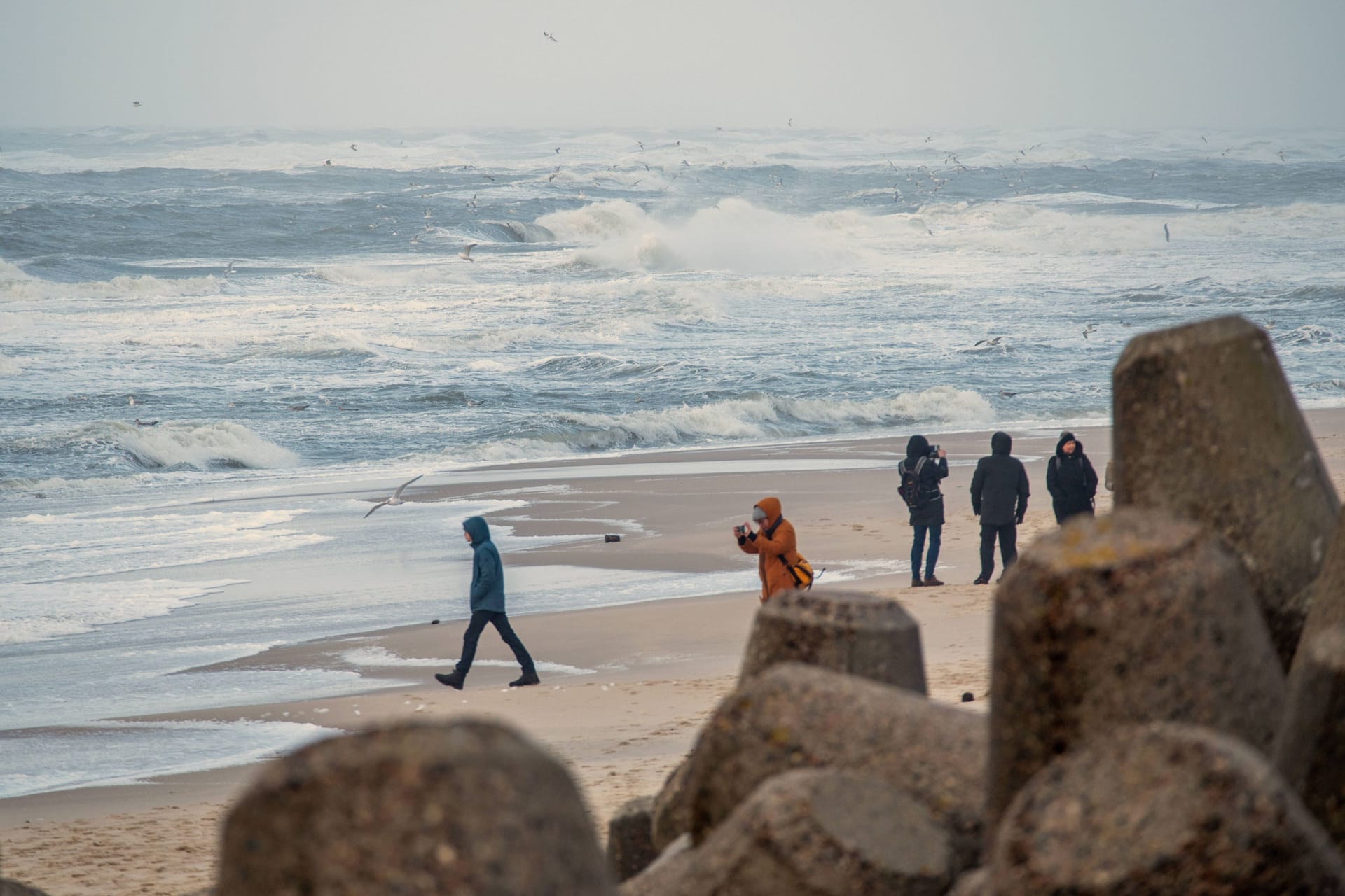 Sturm an der Nordsee (Archivbild): Auf Sylt kam es zu Schäden.