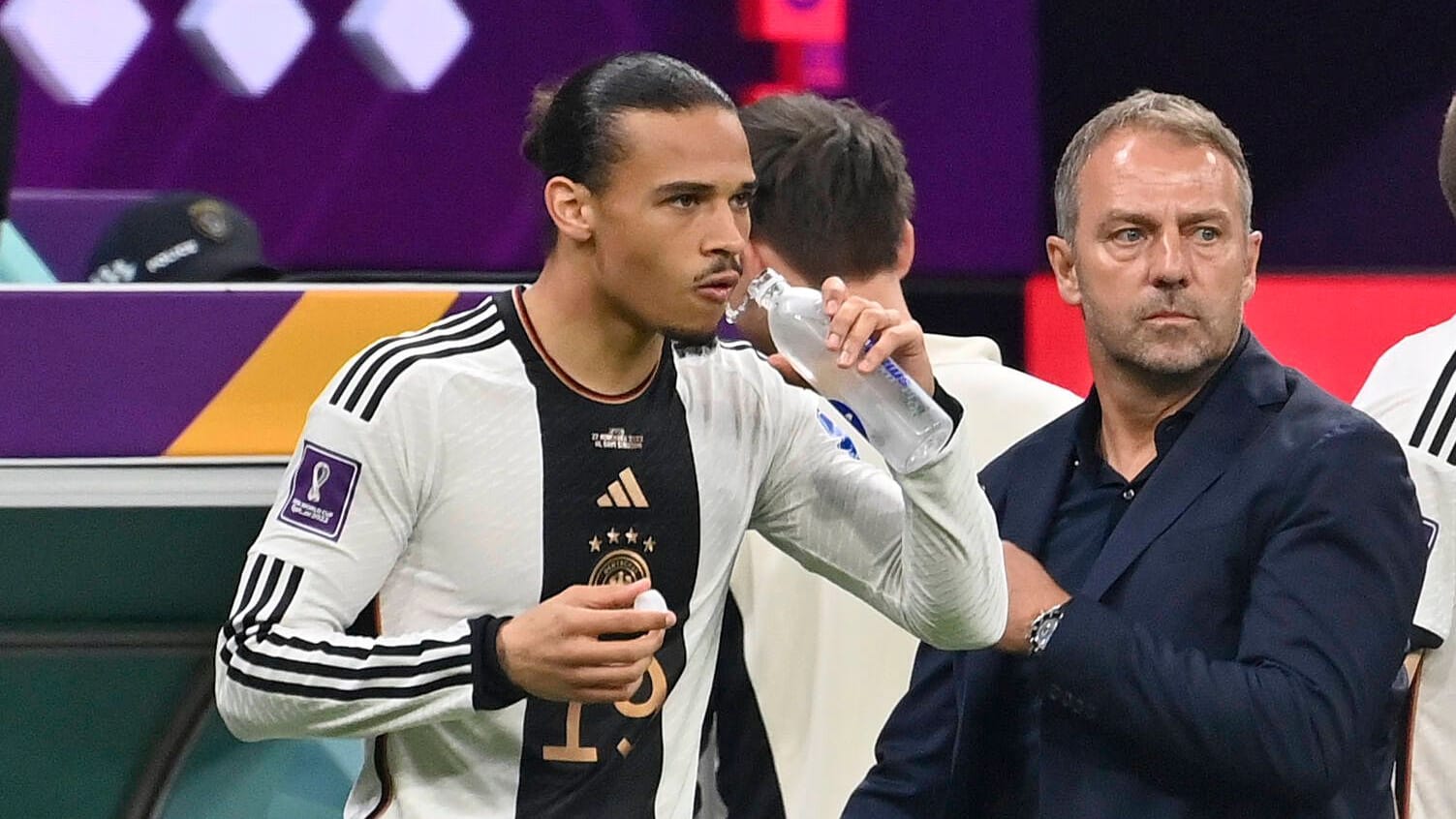Leroy Sané (l.) neben Hansi Flick: Offenbar zählt der Bayern-Star nicht zum DFB-Kader. Leroy Sané (l.) neben Hansi Flick: Offenbar zählt der Bayern-Star nicht zum DFB-Kader.