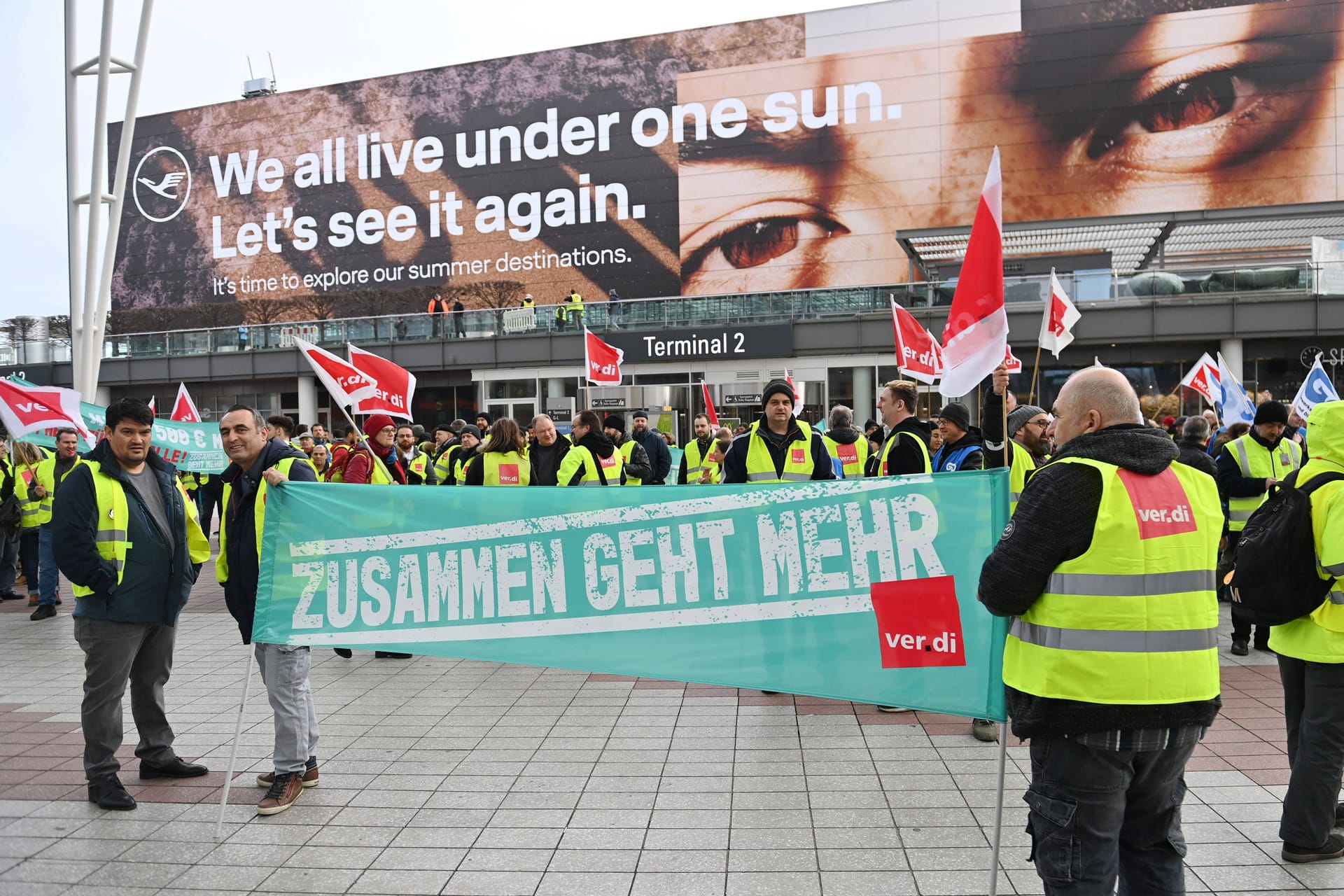 Flughafen München, Warnstreik, Verdi, Tarifverhandlungen