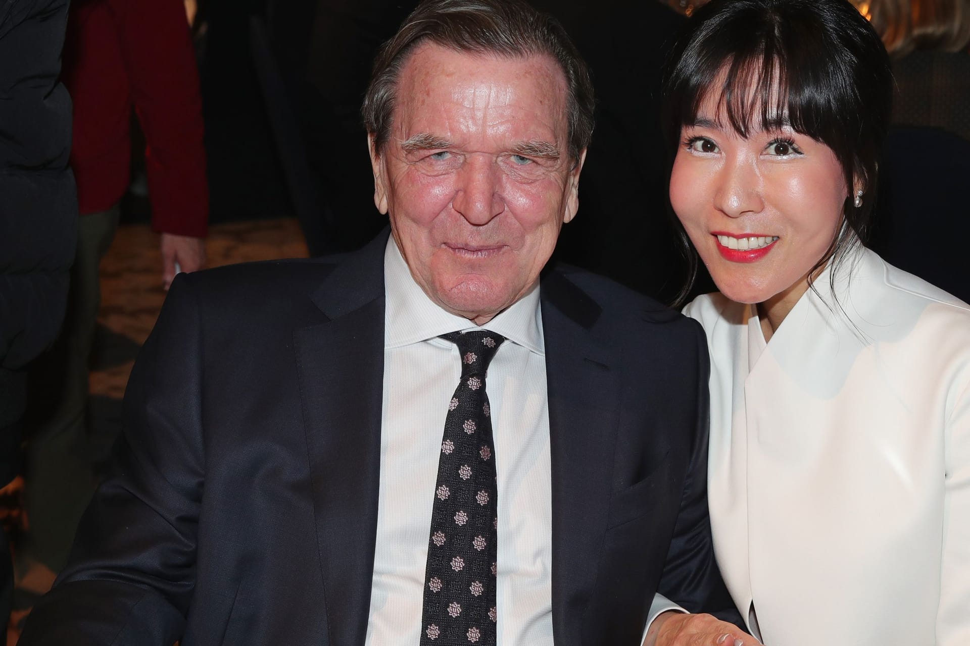 Gerhard Schröder und seine Ehefrau Soyeon Schröder-Kim: Das Paar ernährt sich seit diesem Jahr anders.