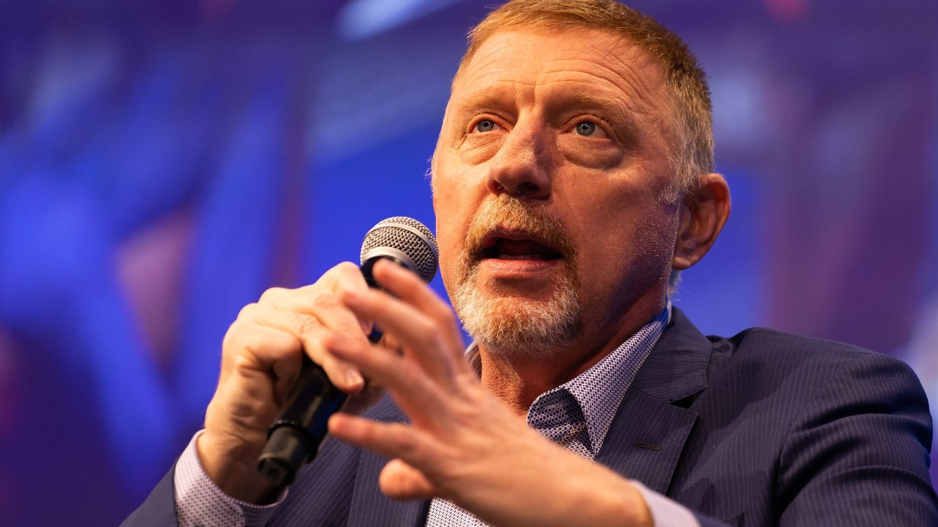 Boris Becker: Die Tennislegende spricht über Karriere und Tiefpunkte.