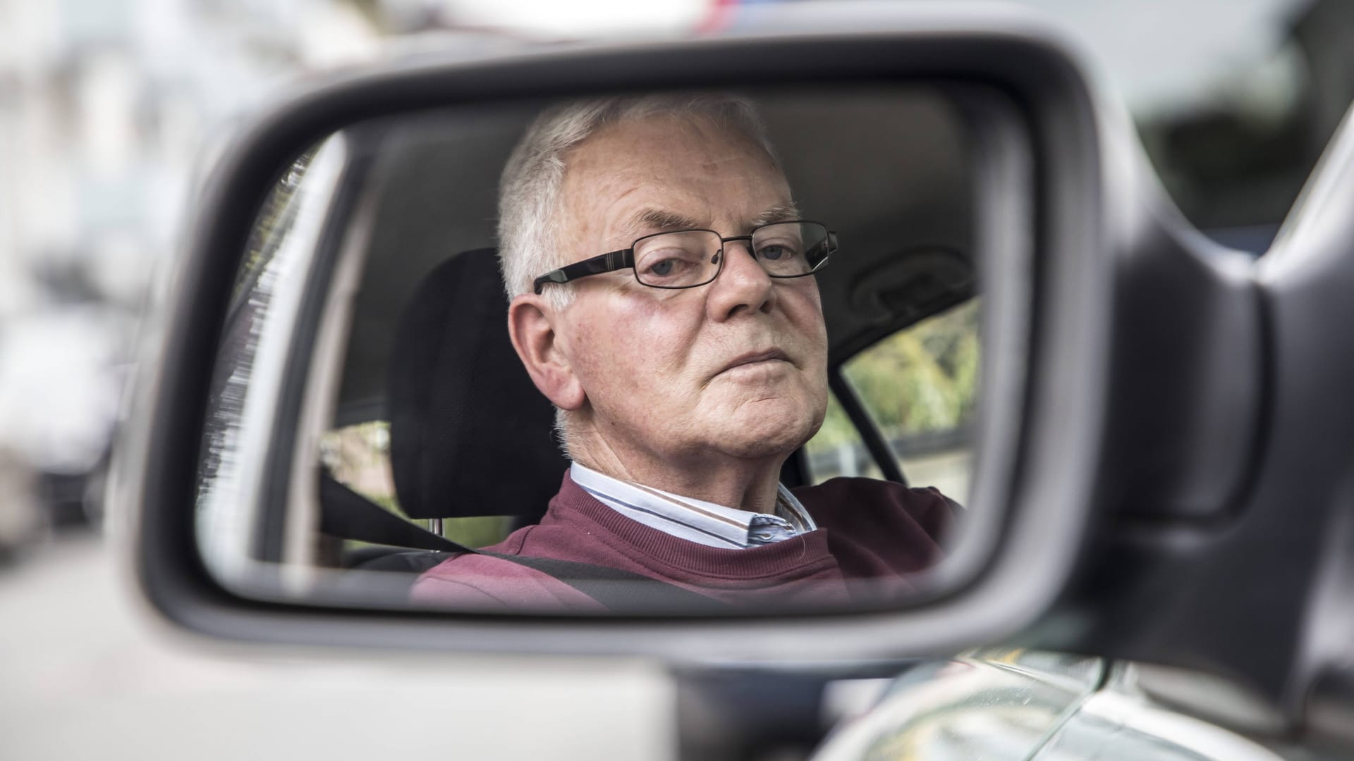 Vielleicht ein ernsthaftes Reifenproblem: Ein Quietschen während der Fahrt kann viele Ursachen haben.