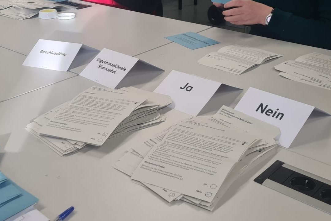 Wahlzettel zum Volksentscheid "Berlin klimaneutral 2030" Wahlzettel zum Volksentscheid "Berlin klimaneutral 2030"