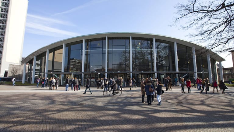Das Audimax der Universität Hamburg: Die Konferenz "Wir wollen unsere Welt zurück" soll hier nicht stattfinden dürfen.