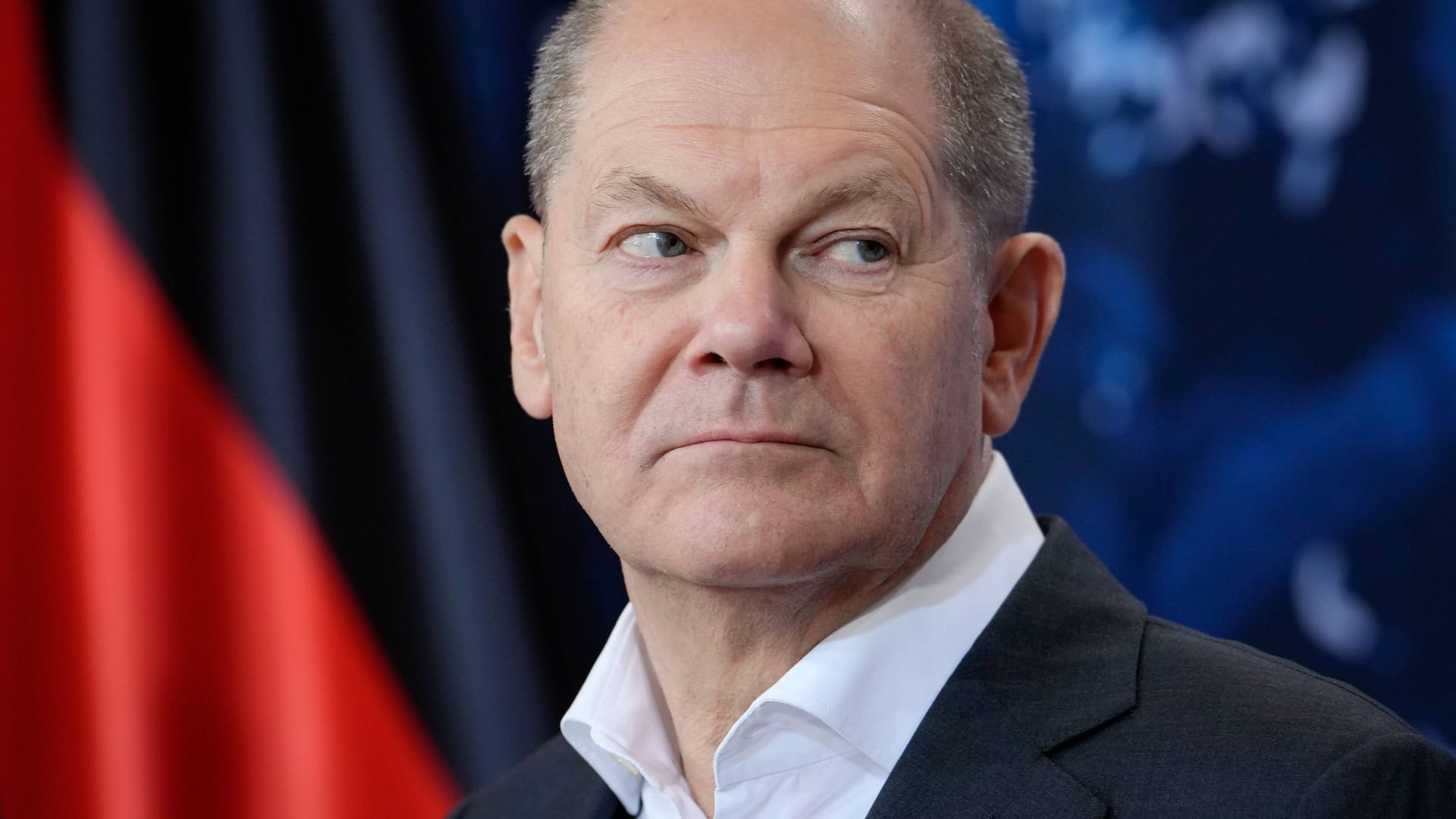 Olaf Scholz hat zu tun.