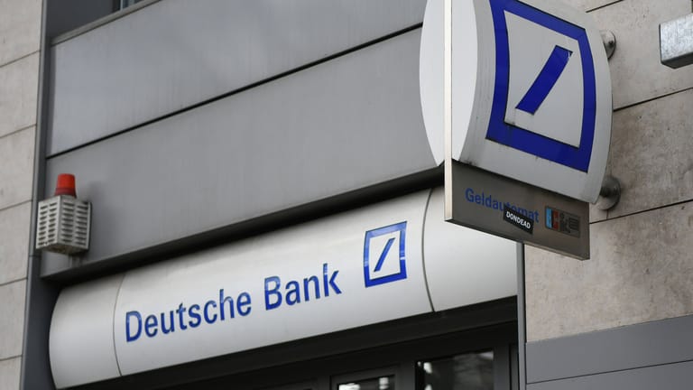 Phishing-Versuch Bei Deutschen Bank: Betrüger Haben Es Auf Kunden Abgesehen