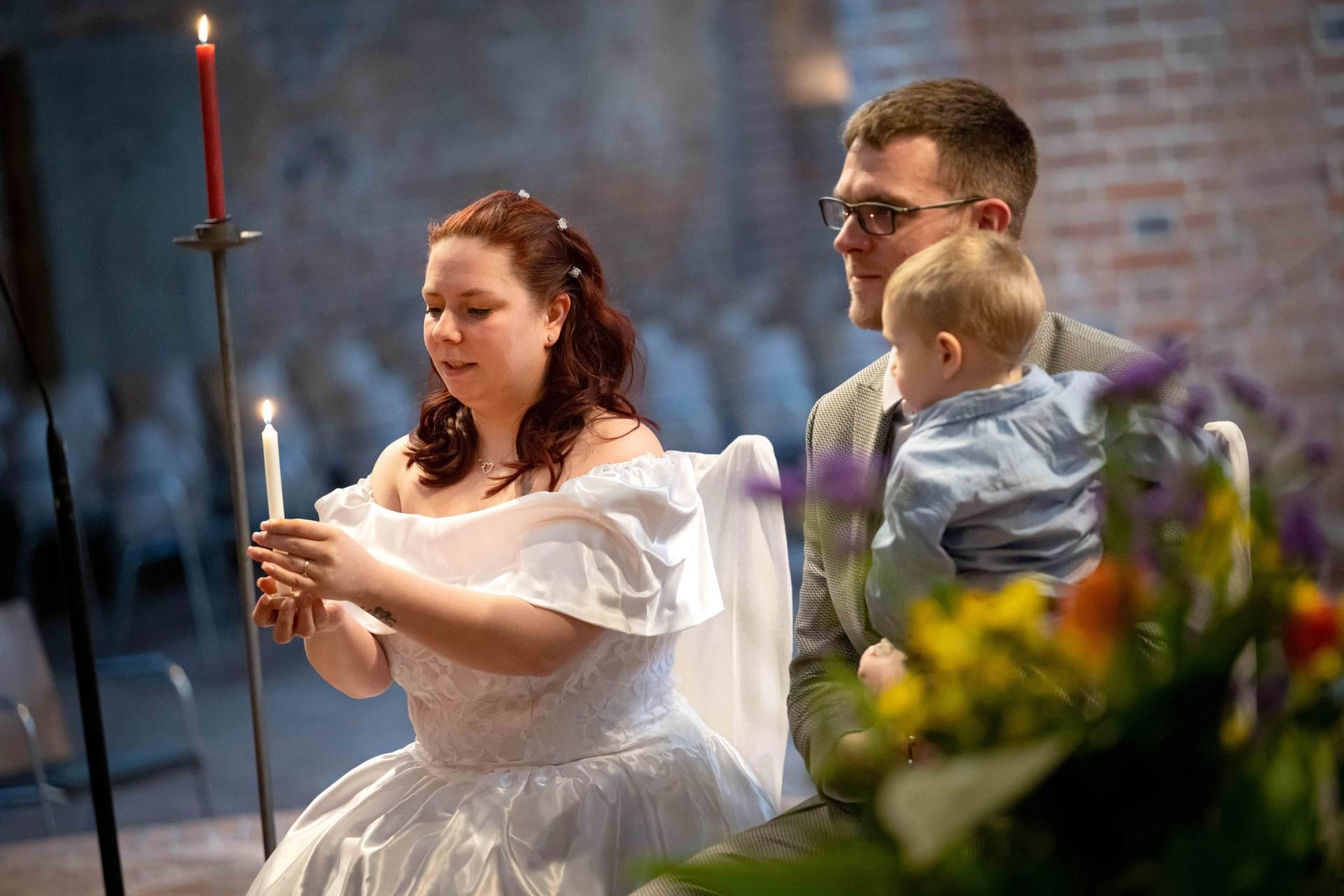 Jacqueline und Marvin Cabeza heirateten in der Marktkirche: Der 23.3.23 ist ein besonderes Hochzeitsdatum.