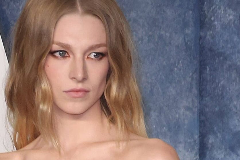 Hunter Schafer: Sie wählte den vermutlich gewagtesten Look der Oscar-Party.