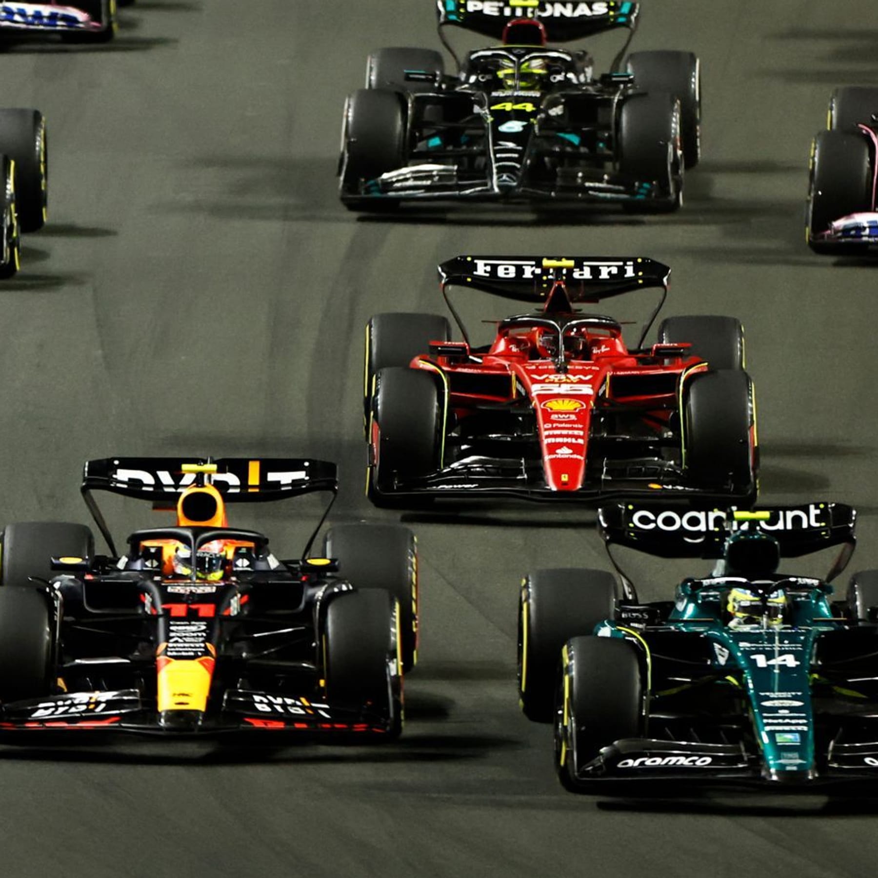 Formel 1 in Saudi-Arabien Riesen-Aufholjagd von Verstappen