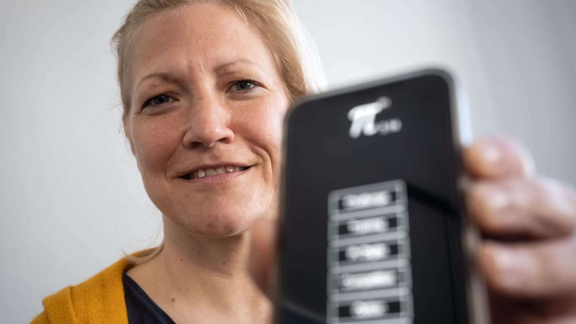 Polizei-Hauptkommissarin Susanne Hippauf: Die 41-Jährige kann sich eine Zahlenfolge mit mehr als 15.000 Stellen merken. Polizei-Hauptkommissarin Susanne Hippauf: Die 41-Jährige kann sich eine Zahlenfolge mit mehr als 15.000 Stellen merken.