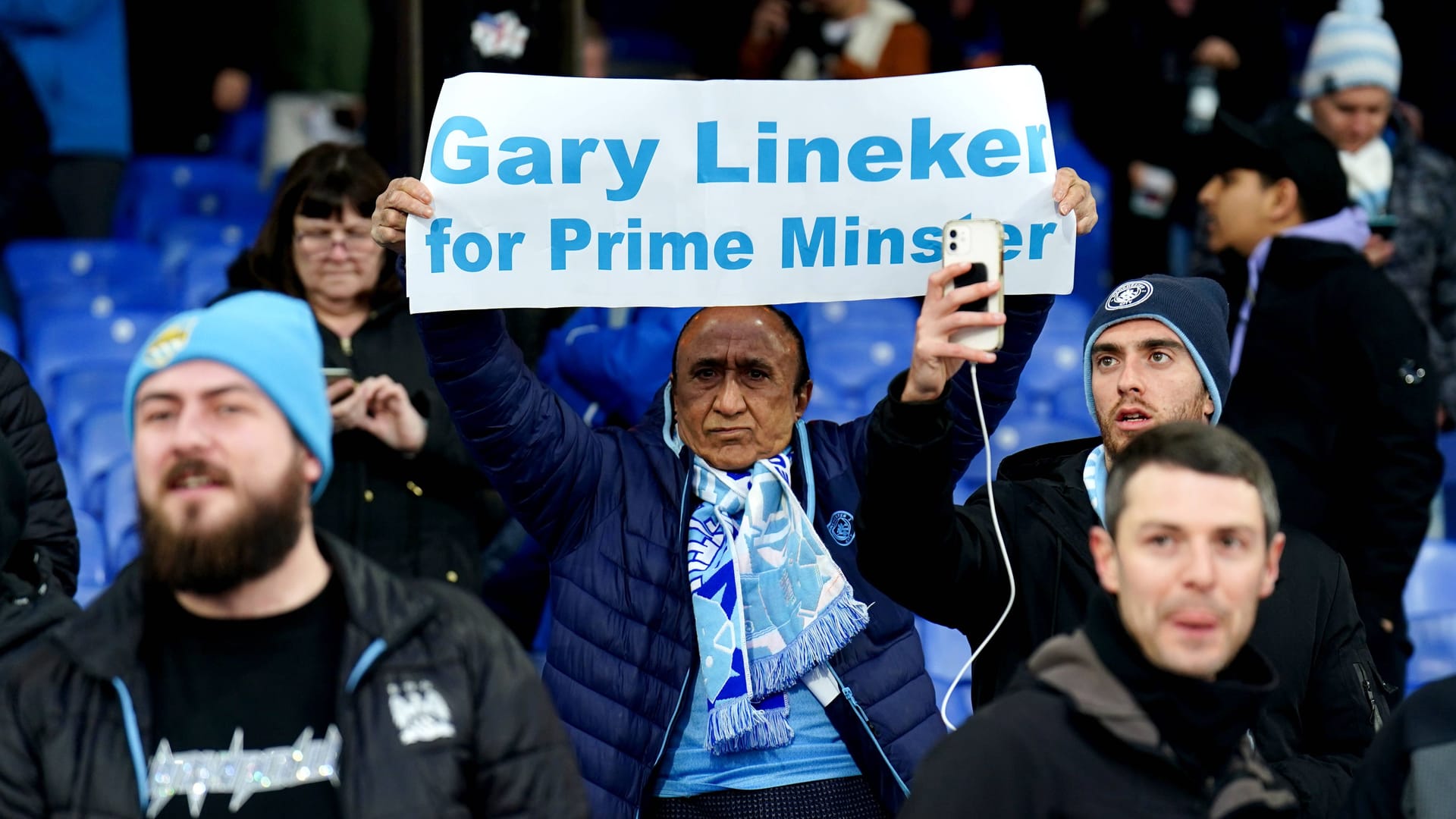 Ein Fan beim Spiel zwischen Crystal Palace und Manchester City.
