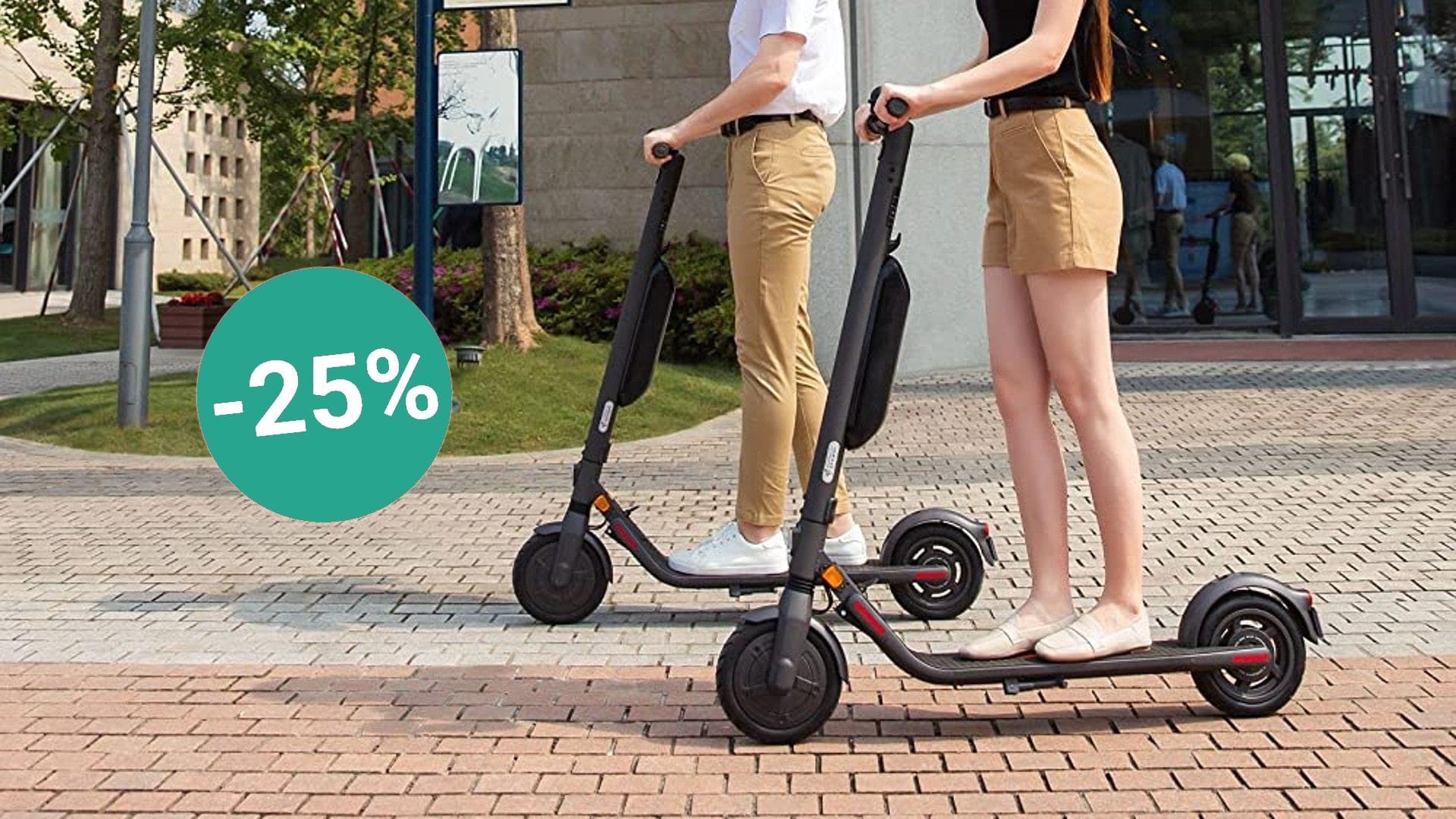 Heute ist ein leistungsstarker E-Scooter mit Straßenzulassung bei Amazon stark reduziert im Angebot.