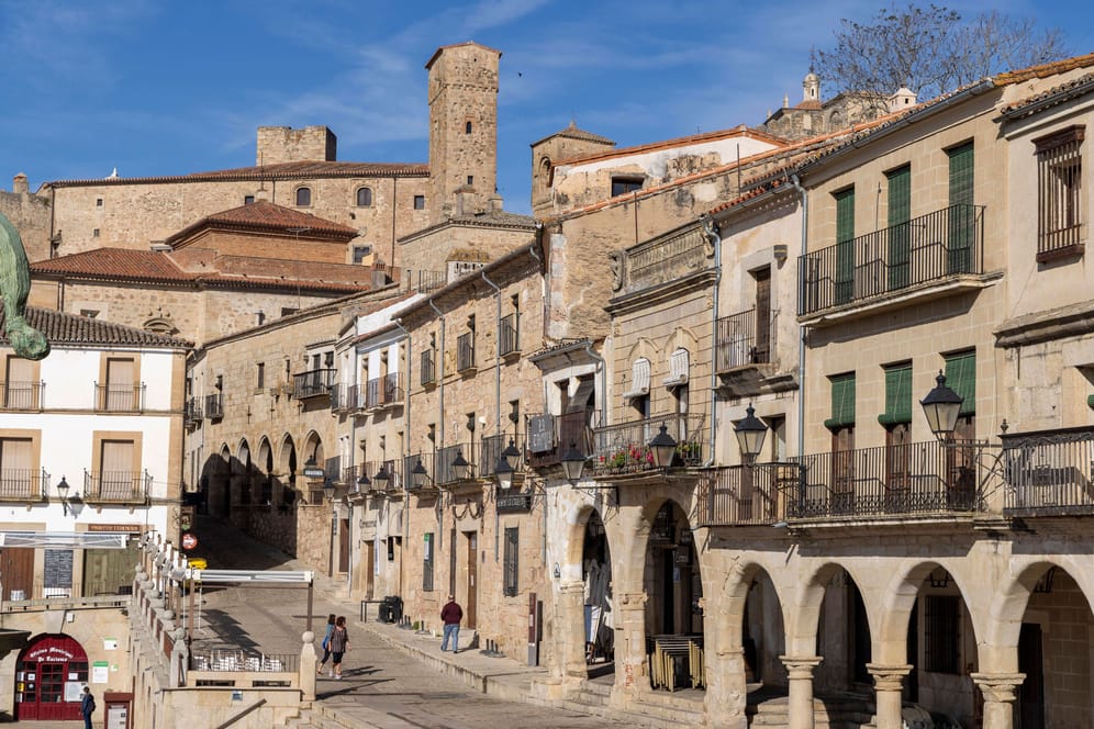 Altstadt von Cáceres (Archiv): Hier befindet sich das mit zwei Michelin-Sternen ausgezeichneten Restaurant "Atrio".
