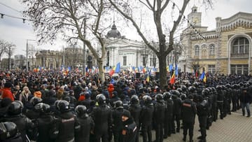 Unrest in Moldova in early March: Government critics are pushing ahead.
