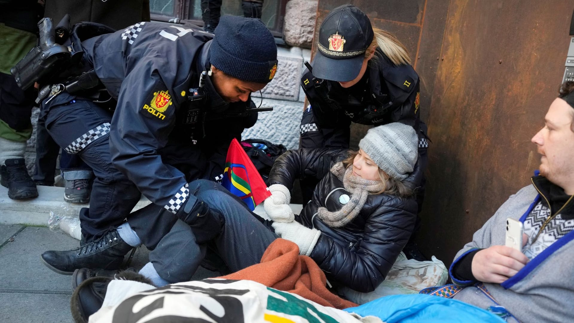 NORWAY-WINDFARM/PROTESTS NORWAY-WINDFARM/PROTESTS