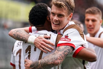 Jubel beim FC. St. Pauli: Die Siegesserie der Kiezkicker geht weiter.