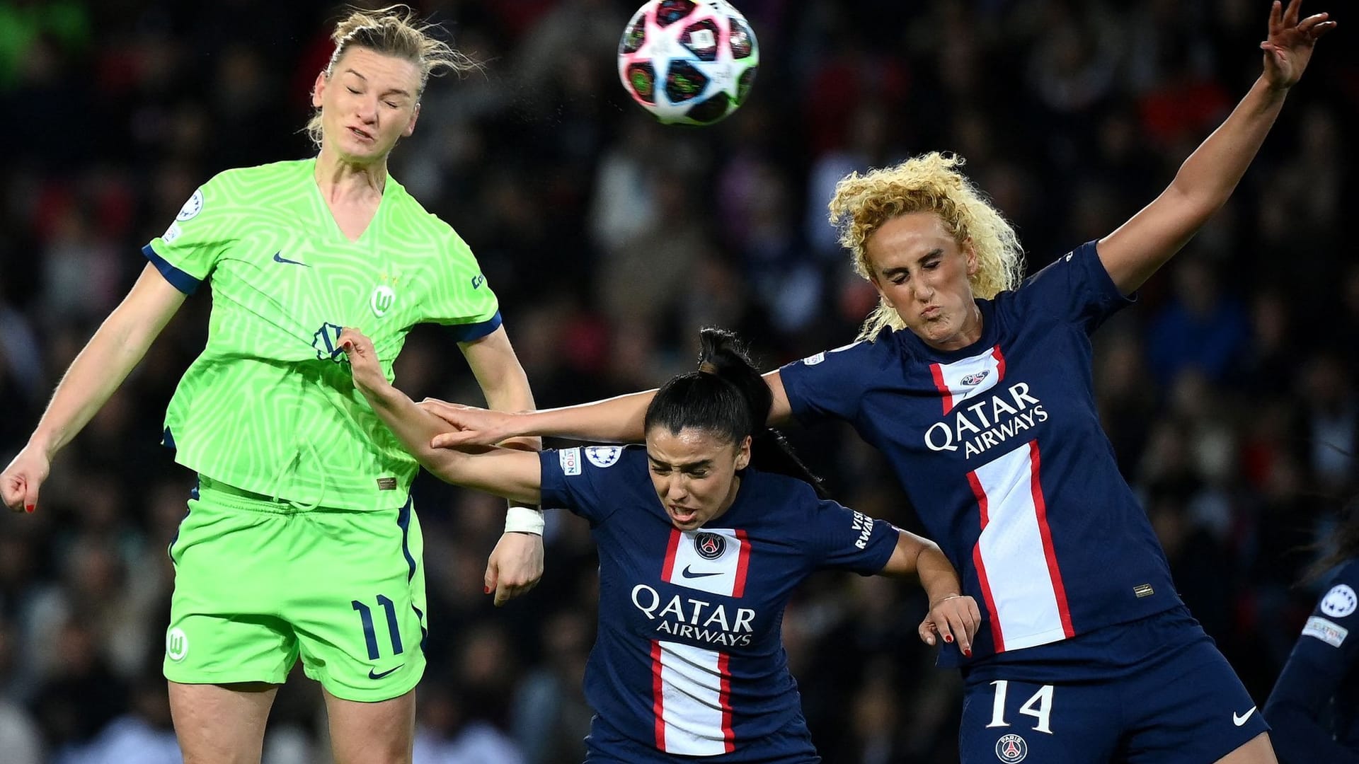 Paris St. Germain - VfL Wolfsburg Paris St. Germain - VfL Wolfsburg