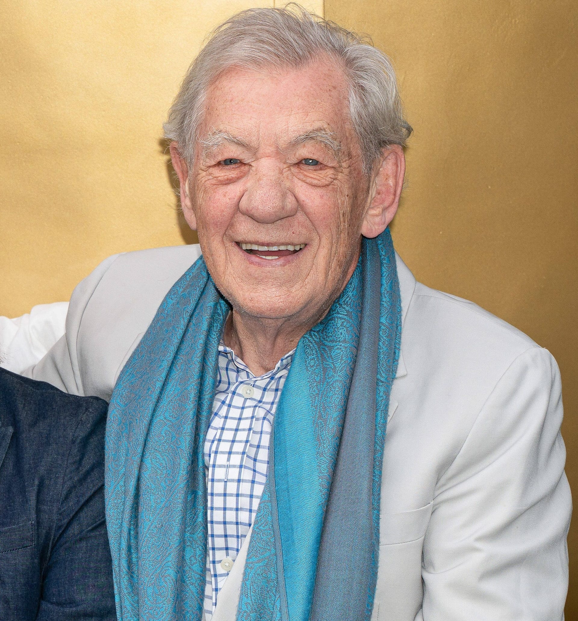 Sir Ian McKellen ist 83 Jahre alt.Sir Ian McKellen ist 83 Jahre alt.