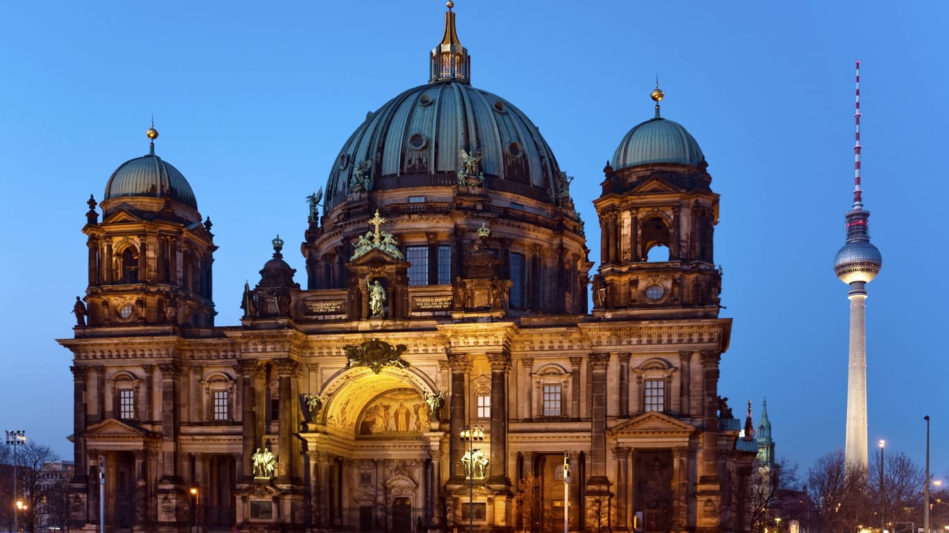 Der Berliner Dom: Immer weniger Berlinerinnen und Berliner sind in der evangelischen Kirche organisiert.