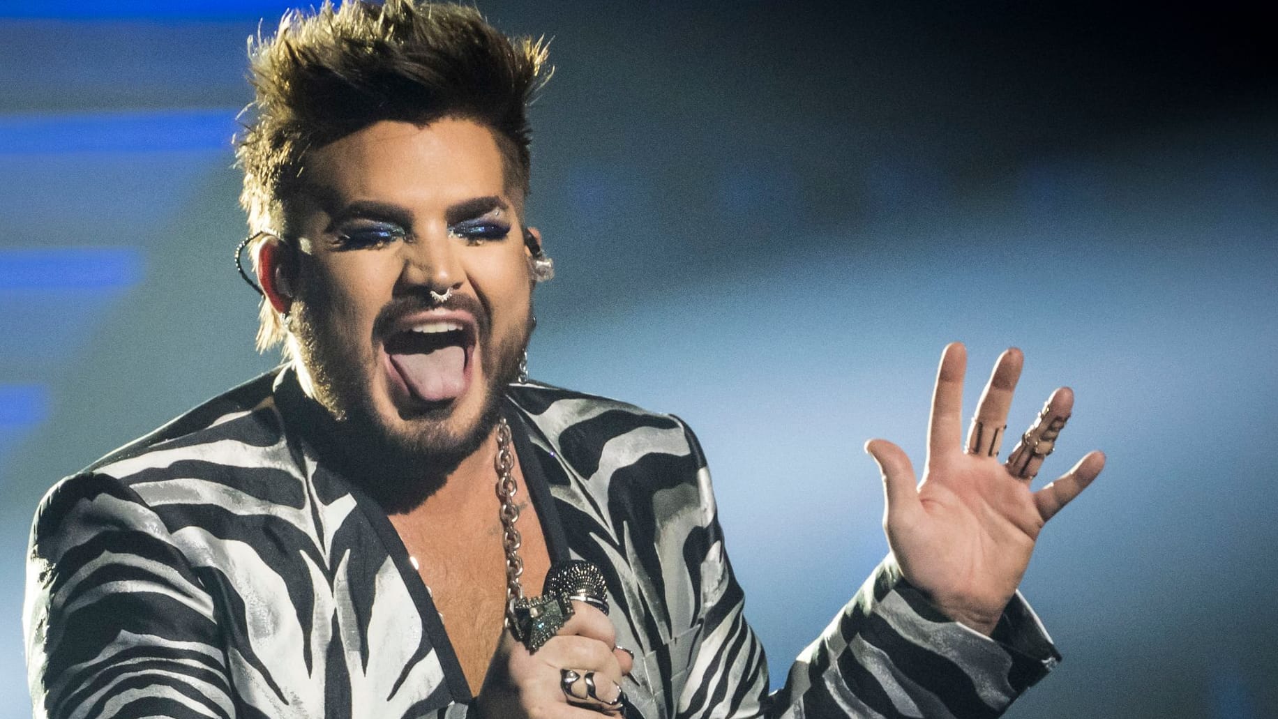 Adam Lambert: Der Musiker ist auch als Sänger von Queen tätig.