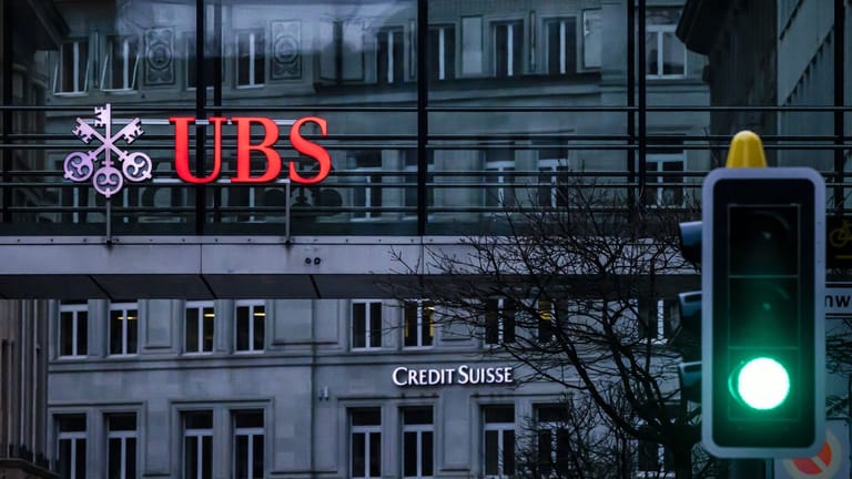 Die Crédit Suisse wird vom Konkurrenten UBS übernommen.