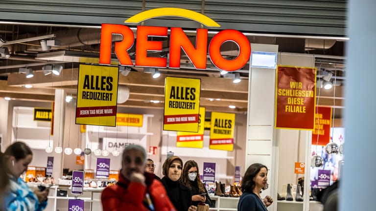 Reno-Fiale in Stuttgart (Archivbild): Rund 1.000 Mitarbeitende sind von der Insolvenz betroffen.