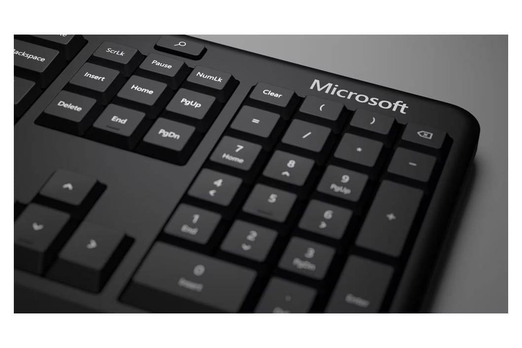 Microsofts ergonomische Tastatur: Das Unternehmen will künftig kein Zubehör mehr unter dem Namen "Microsoft" produzieren.