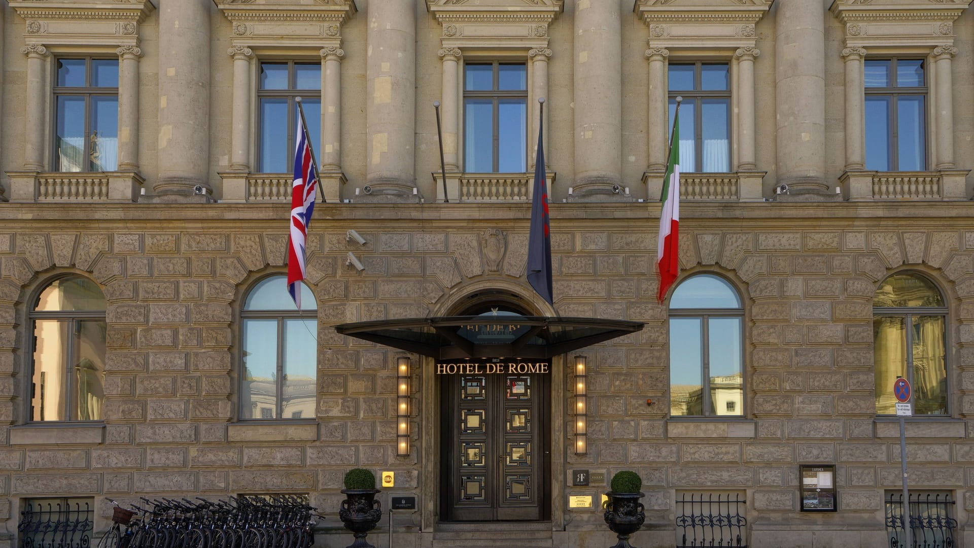 Hotel de Rome am Bebelplatz (Archivbild): Ulrich Schwer übernimmt im Mai das Amt des General Manager. Hotel de Rome am Bebelplatz (Archivbild): Ulrich Schwer übernimmt im Mai das Amt des General Manager.
