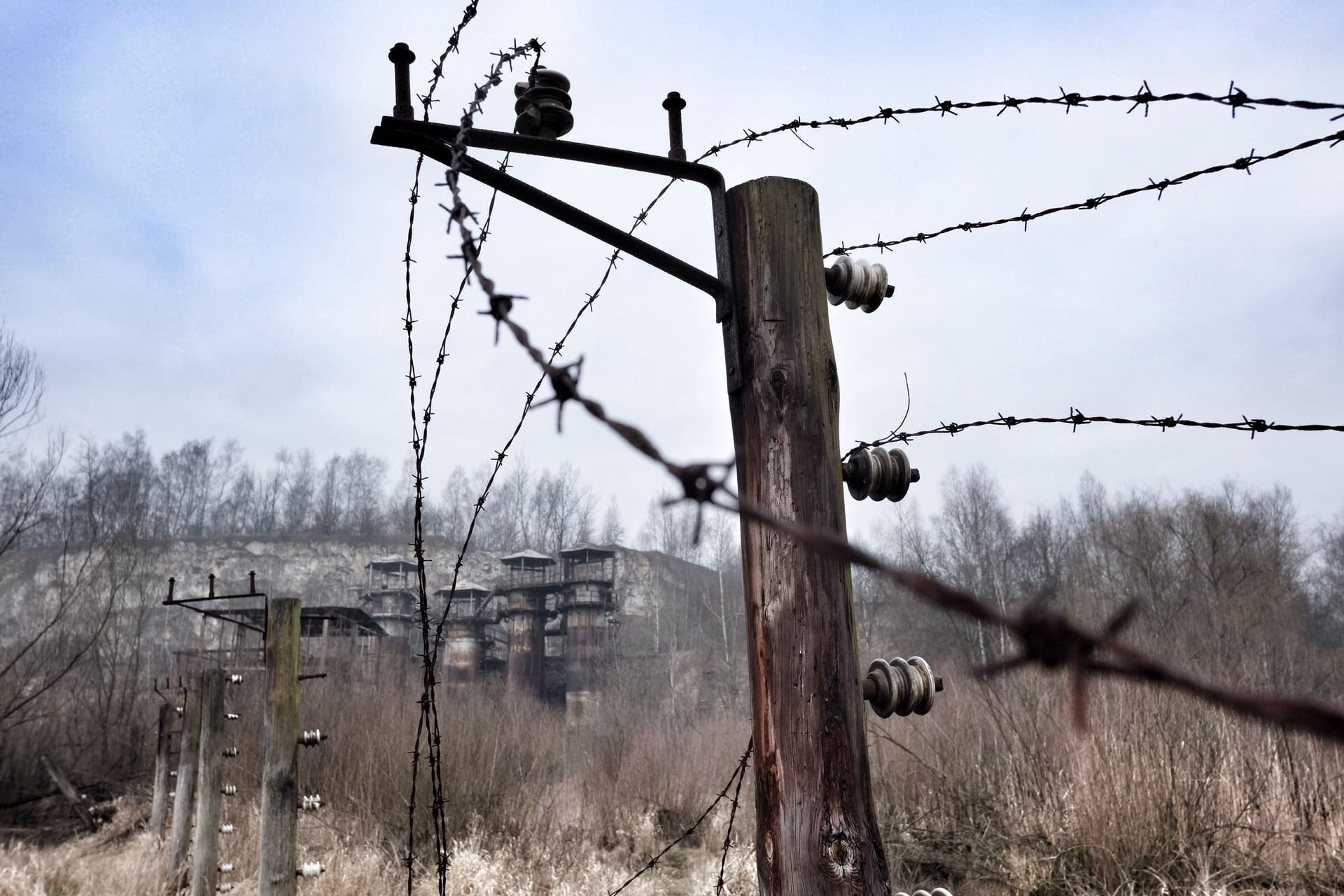 Überreste des für den Film "Schindlers Liste" "rekonstruierten" KZ Płaszów: Josef Lewkowicz überlebte sechs deutsche Konzentrationslager.