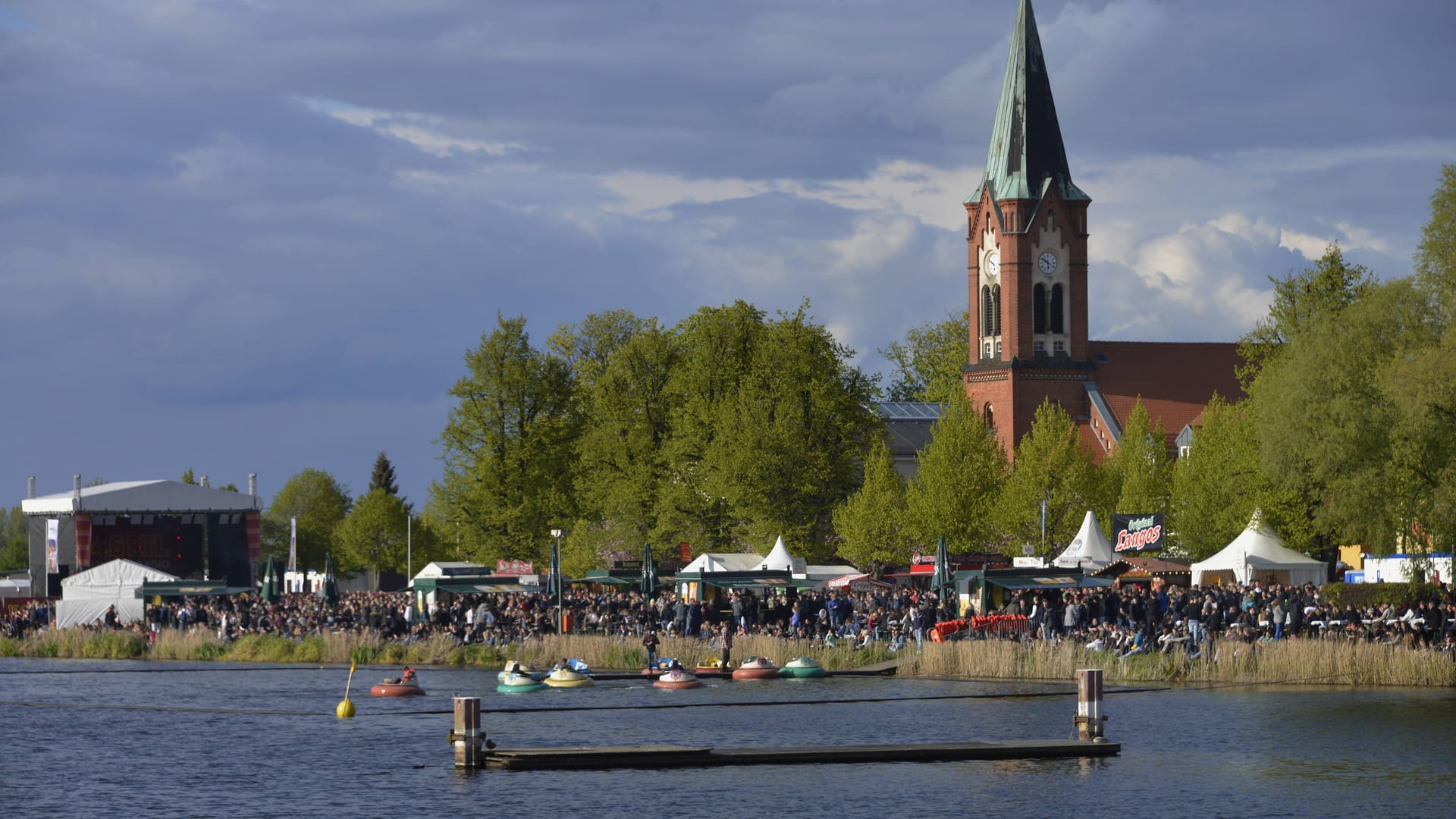 Baumblütenfest in Werder: An der Havel gibt es nach der Corona-Pause eine Neuauflage des Frühlingsfestes.