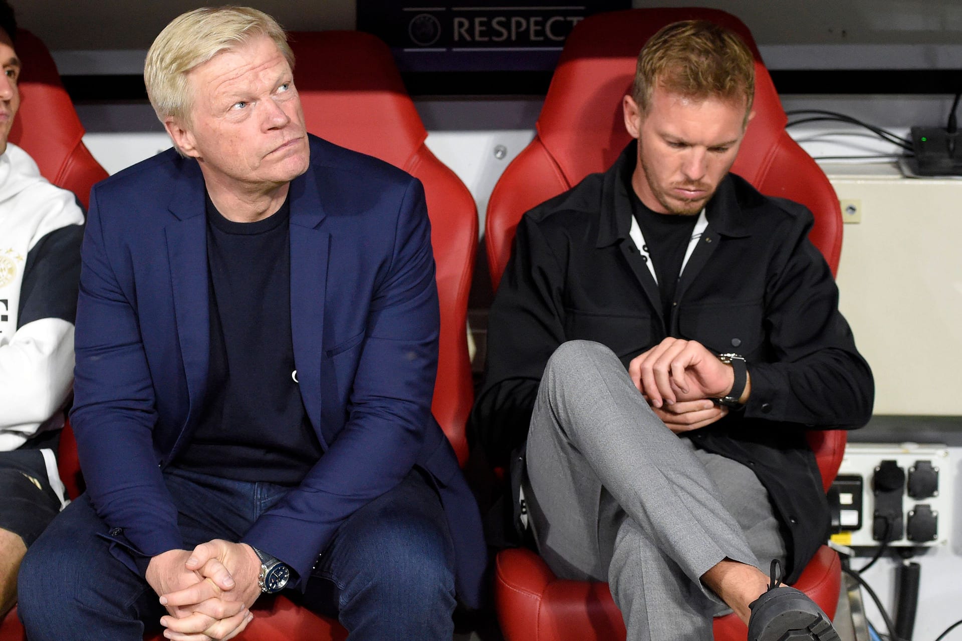 Oliver Kahn und Julian Nagelsmann (r.): Die Bayern-Bosse sahen in dem 35-Jährigen offenbar schon vor dessen Entlassung längst kein Langzeitprojekt mehr.