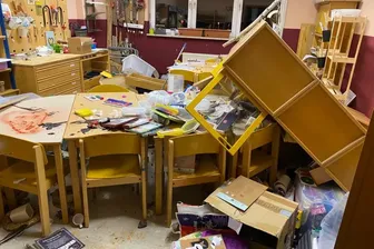Chaos im Klassenzimmer: In Sachsen-Anhalt haben drei Kinder in einer Schule gewütet.