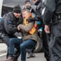 "Letzte Generation" in Berlin: Klimaaktivisten blockieren – Polizei warnt