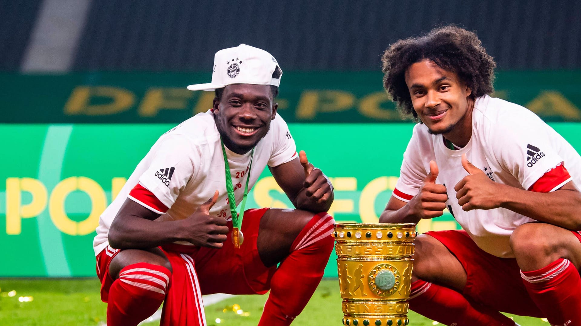 Alphonso Davies und Joshua Zirkzee (r.): Der Niederländer spielte von 2017 bis 2022 beim Klub.