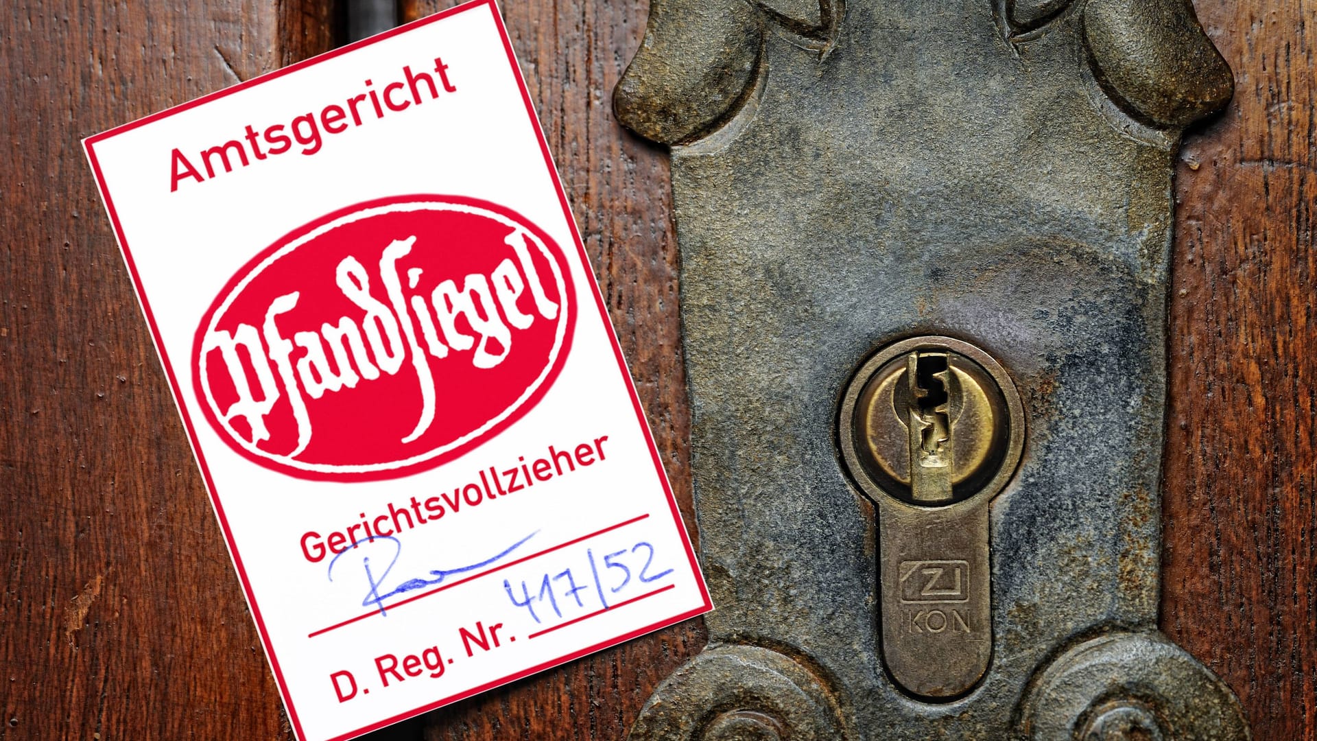 Pfandsiegel auf einer Haustür (Symbolfoto): Am Dienstagmorgen hatten unbekannte Täter Buttersäure im Büro von Gerichtsvollziehern verschüttet. Pfandsiegel auf einer Haustür (Symbolfoto): Am Dienstagmorgen hatten unbekannte Täter Buttersäure im Büro von Gerichtsvollziehern verschüttet.