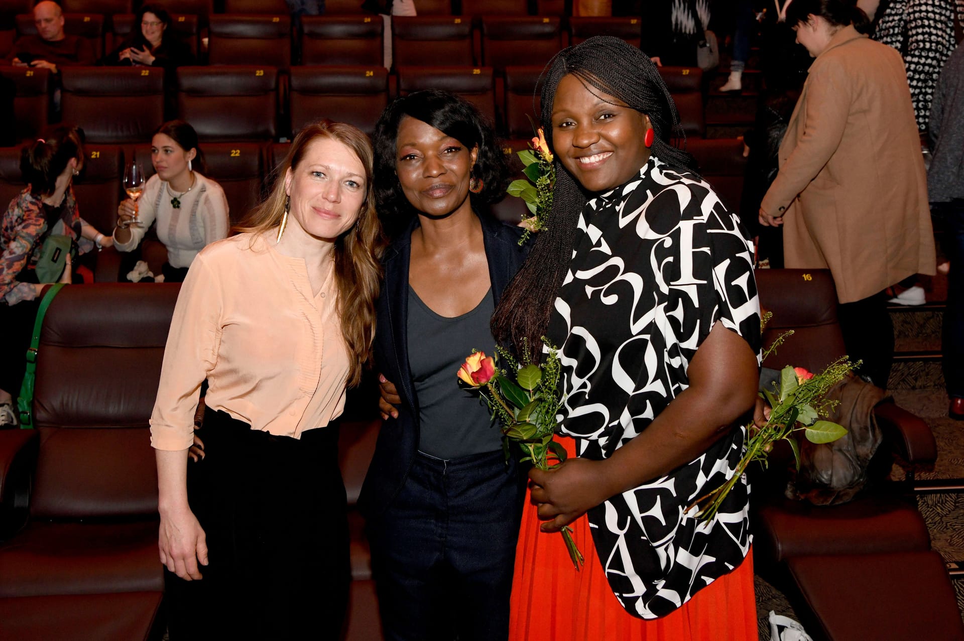 Rebecca Rudolph, Sheri Hagen und Mercy Dorcas Otieno