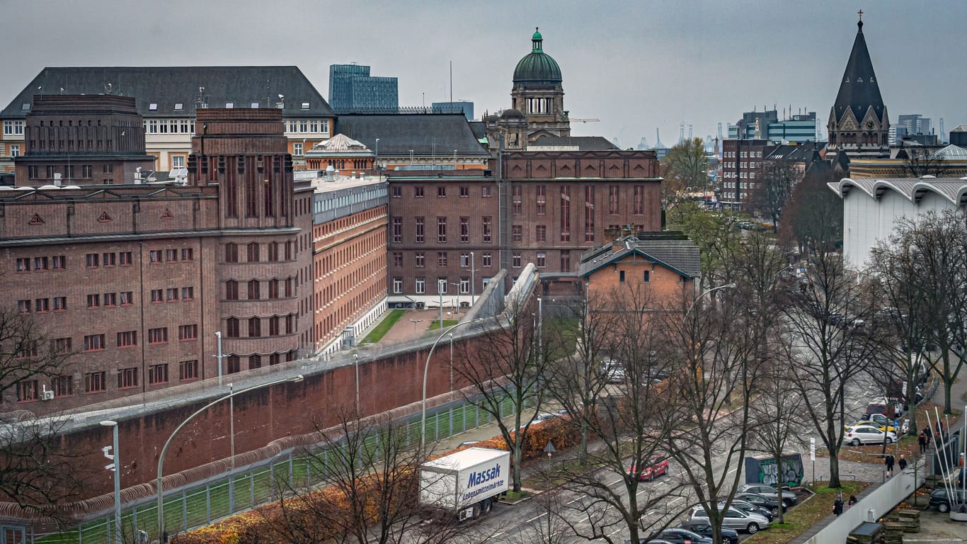 Die Untersuchungshaftanstalt in Hamburg: Hier werden jetzt auch Klimaaktivisten untergebracht.