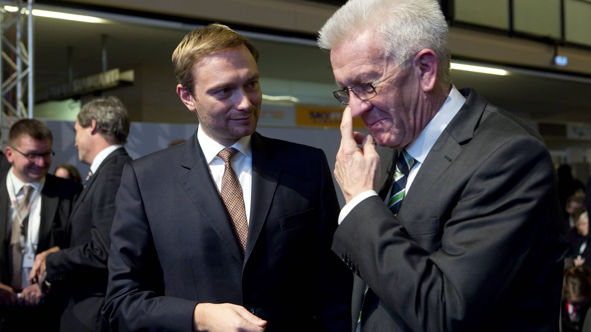 Christian Lindner (FDP) und Winfried Kretschmann (Grüne) (Archivbild): Lindner hat inzwischen auf die Vorwürfe reagiert. Christian Lindner (FDP) und Winfried Kretschmann (Grüne) (Archivbild): Lindner hat inzwischen auf die Vorwürfe reagiert.