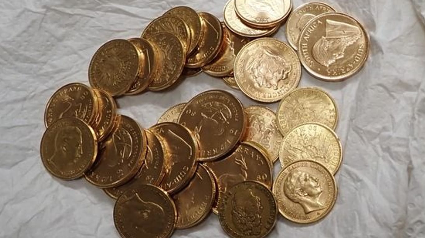 Die Münzen: Schon allein der reine Goldwert beträgt rund 24.000 Euro.