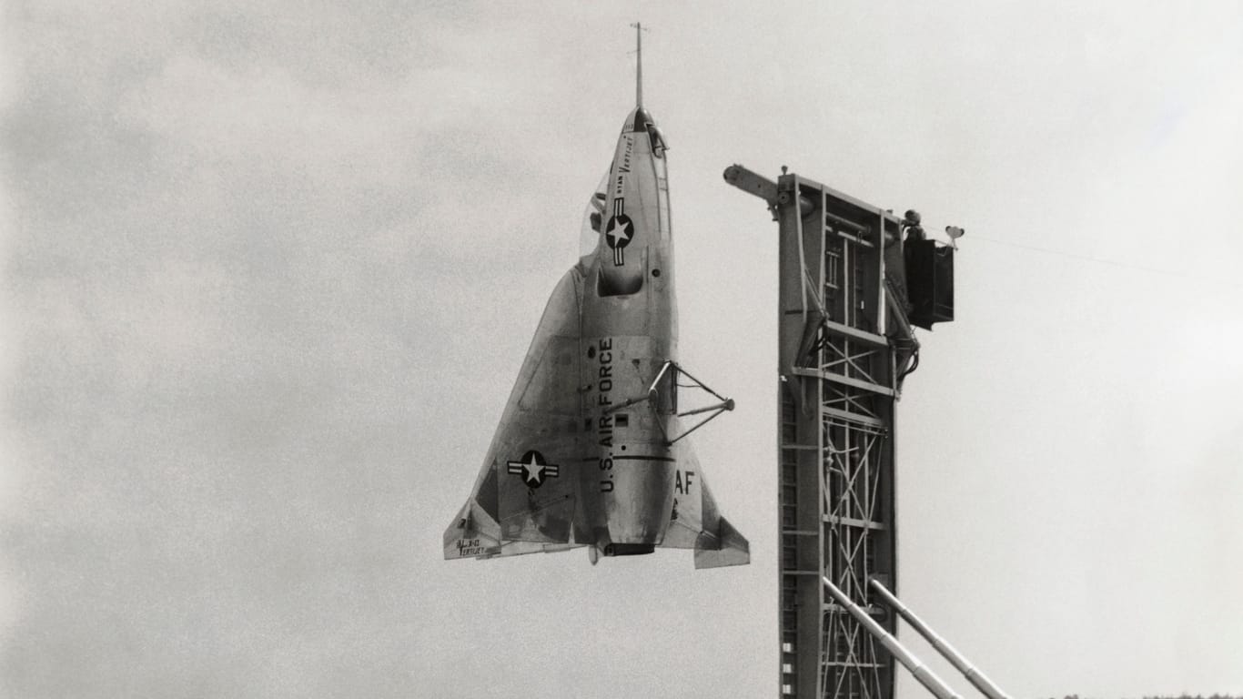 1955: Das Flugzeug, das keine Startbahn brauchte