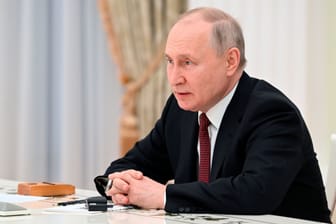 Wladimir Putin: Ein US-Geheimdienst warnt, dass Autokraten wie er die internationale Ordnung umgestalten wollen.
