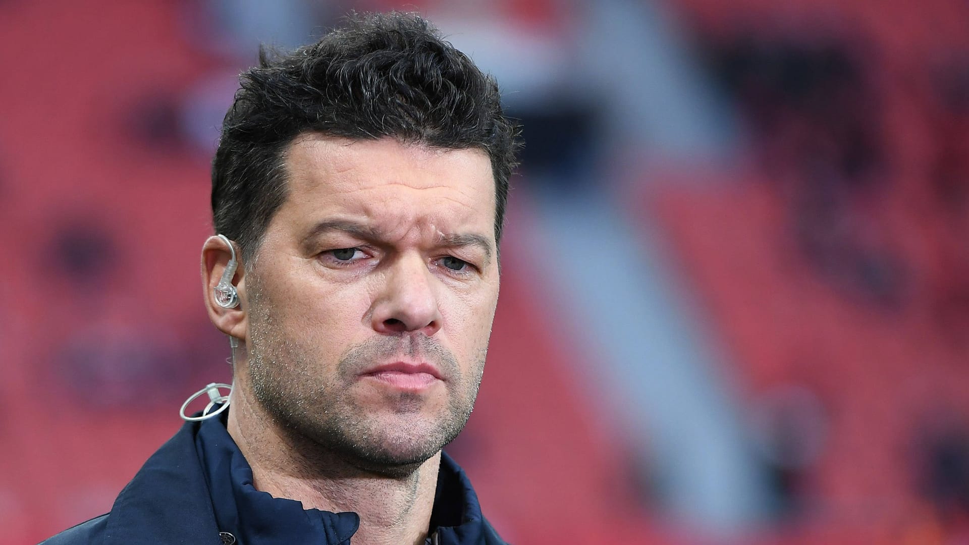 Michael Ballack: Der DAZN-Experte hätte Thomas Müller nicht auf die Bank gesetzt.