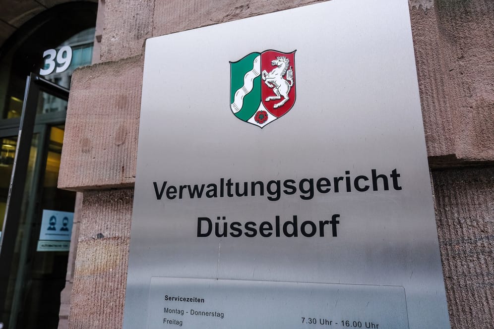 Verwaltungsgericht in Düsseldorf: Drei Gesellschaften klagen gegen die Landesanstalt für Medien.