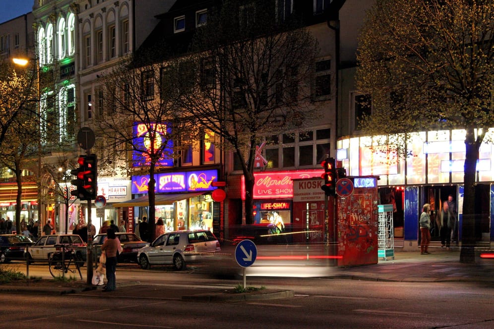 Hamburg-St. Pauli: In der Nähe der Reeperbahn, auf der Hein-Hoyer-Straße, hatte Horst Schleich seine Bar.
