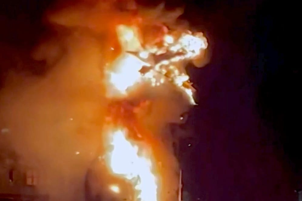 Feuer im Disneyland ausgebrochen